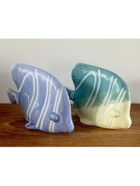 VTG Ceramic Angel Fish Figurines~Fish Tank~Beach House Decor 6.5" SET OF 2